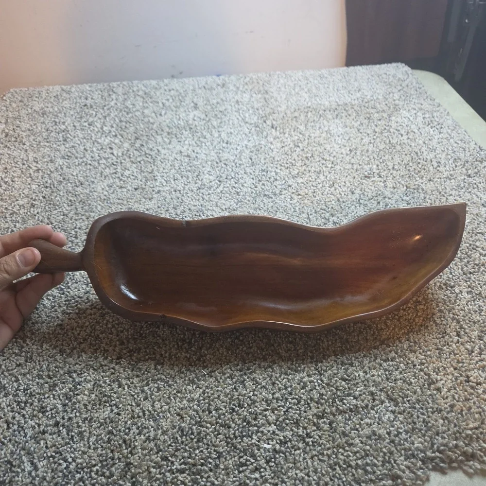 Vintage Hand Carved Wooden Pepper Shaped Serving Bowl Rustic‎ Chili Dish 16 Inch